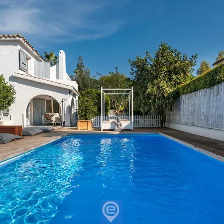 Villa Virago *