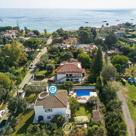 Virago Villa *